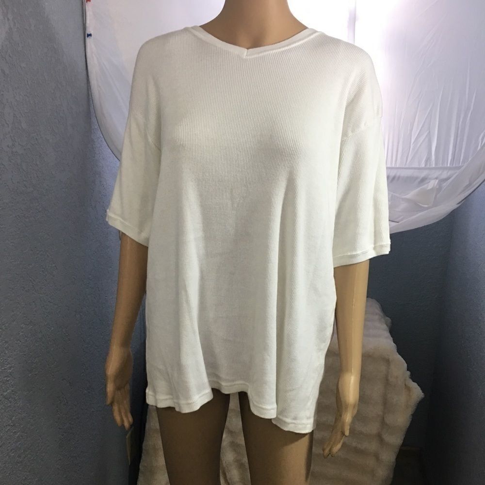 Utility Men’s Short Sleeve Size L White